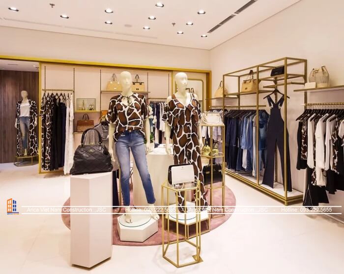 Hệ thống ánh sáng showroom thời trang bắt mắt